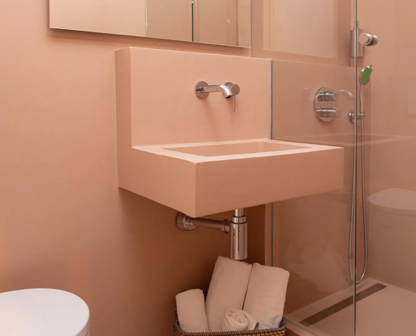 Hostal Sol y K Barcelona 2*,