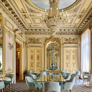 Continental Palacete Otel